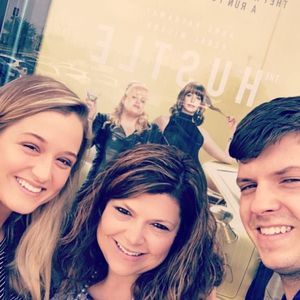 Meet your Posher, Laura